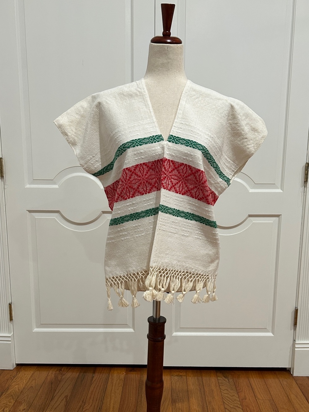 Treadle Loom blouse made in Oaxaca Mexico. Handmade top, Artisanal made.
